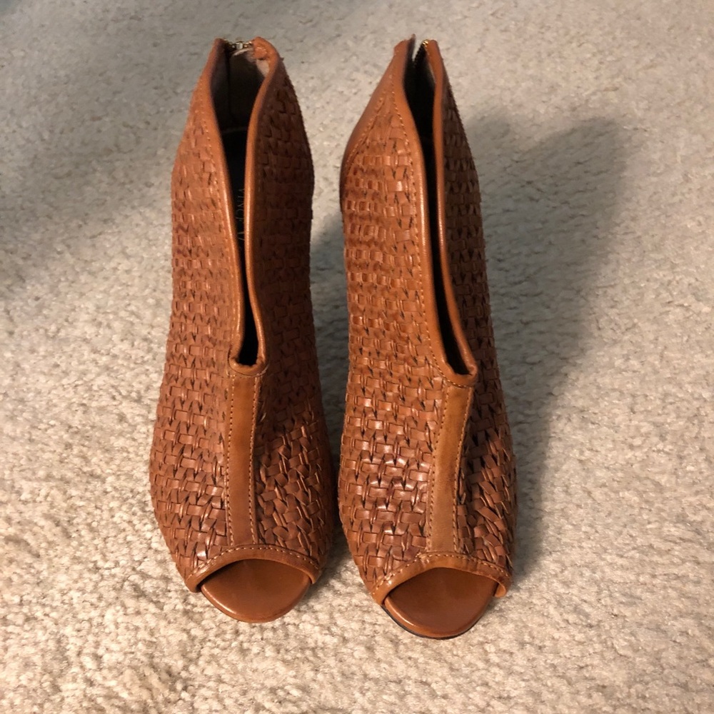 Vince Camuto Bootie